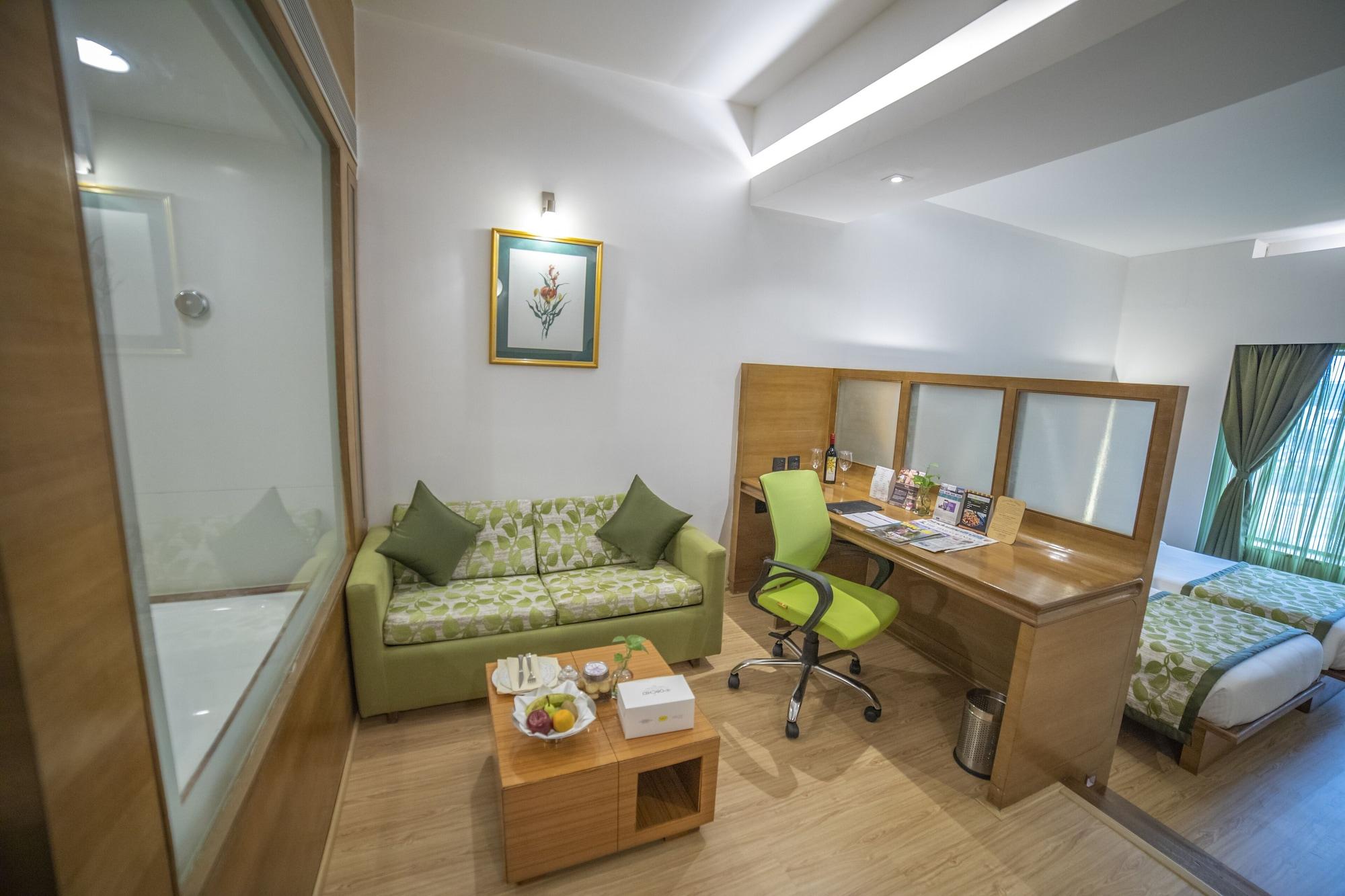 The Orchid Hotel Hinjewadi Púna Exteriér fotografie A room at the hotel