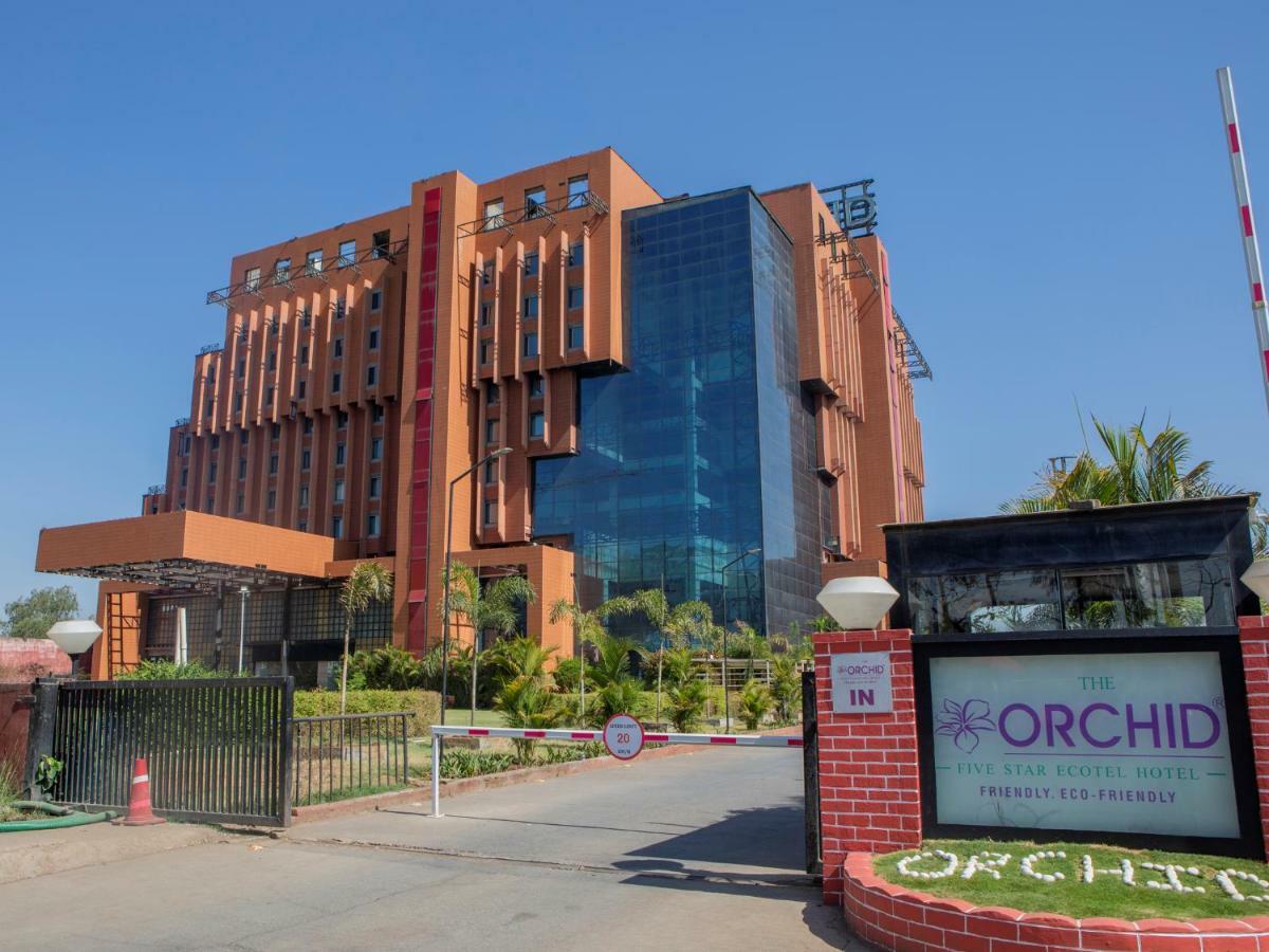 The Orchid Hotel Hinjewadi Púna Exteriér fotografie Orchid Hospital