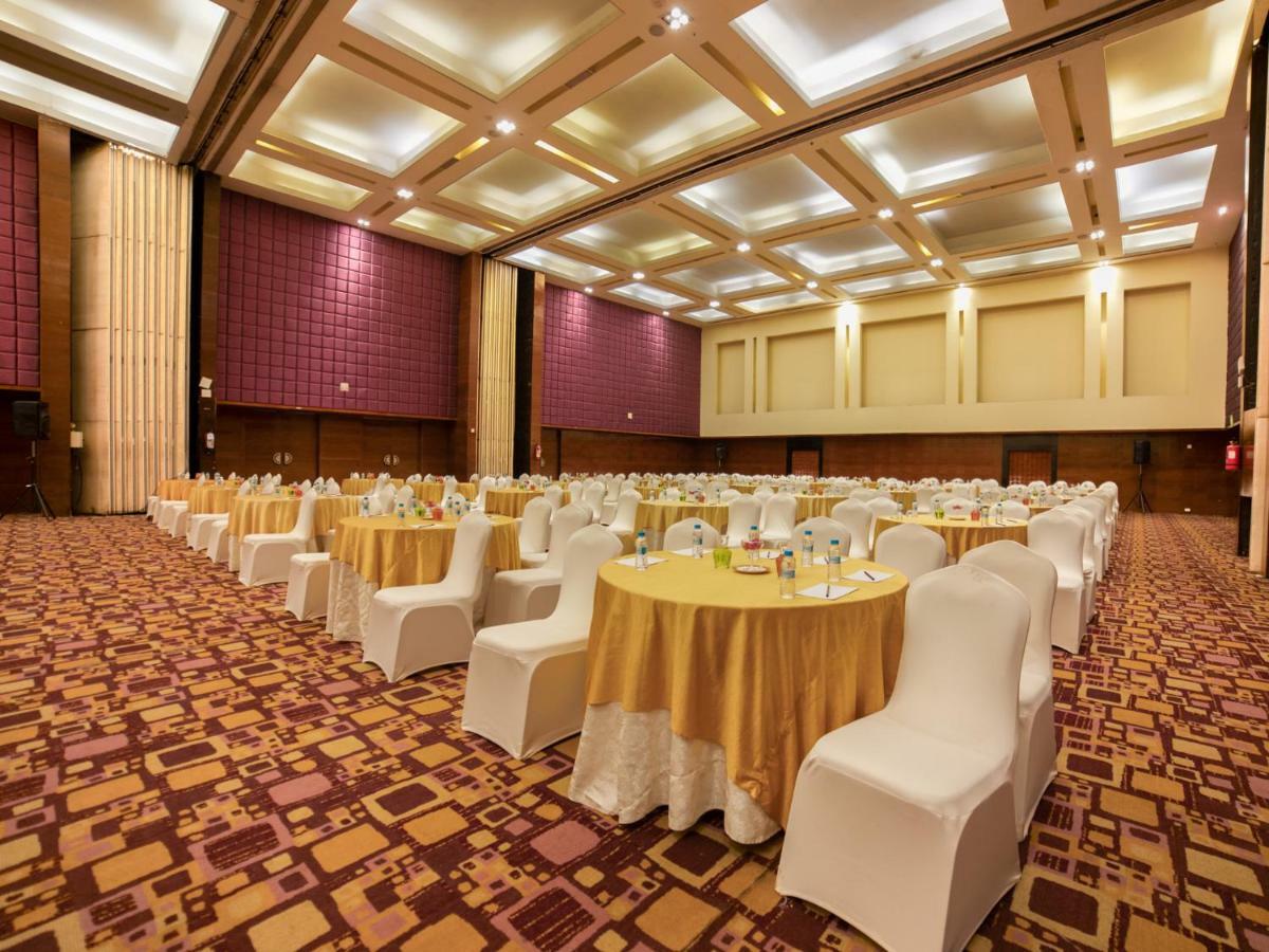 The Orchid Hotel Hinjewadi Púna Exteriér fotografie The Grand Ballroom