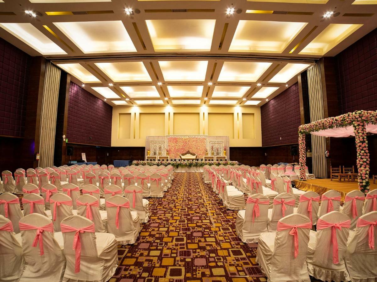 The Orchid Hotel Hinjewadi Púna Exteriér fotografie The Grand Ballroom