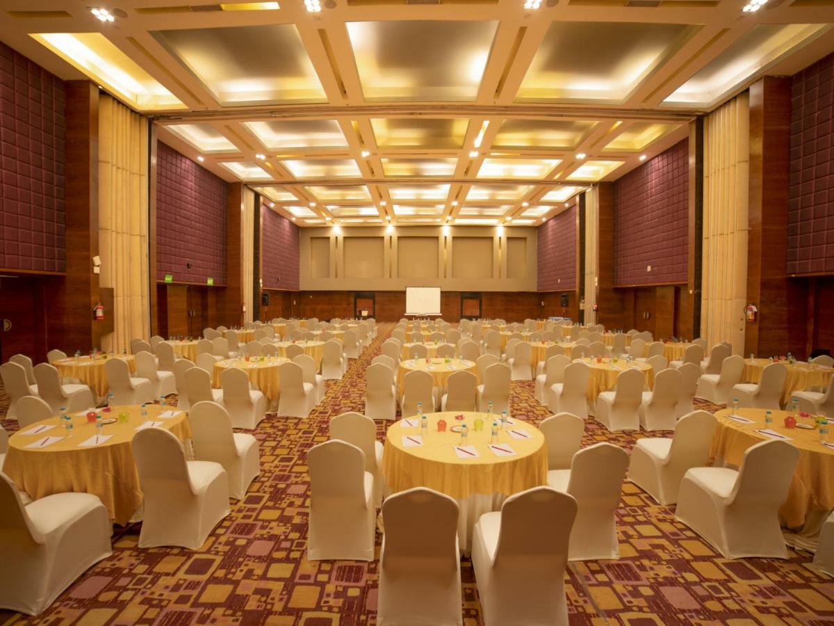 The Orchid Hotel Hinjewadi Púna Exteriér fotografie The Grand Ballroom